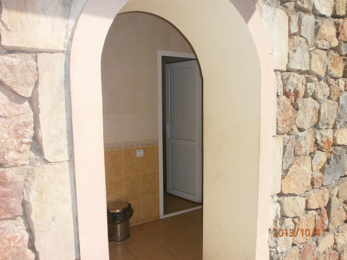 Noravank'S Hotel Areni Екстериор снимка