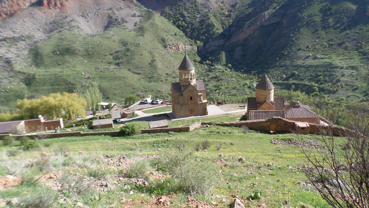 Noravank'S Hotel Areni Екстериор снимка
