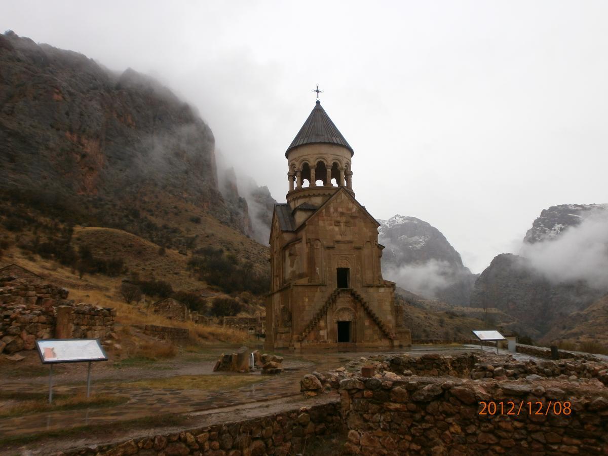 Noravank'S Hotel Areni Екстериор снимка