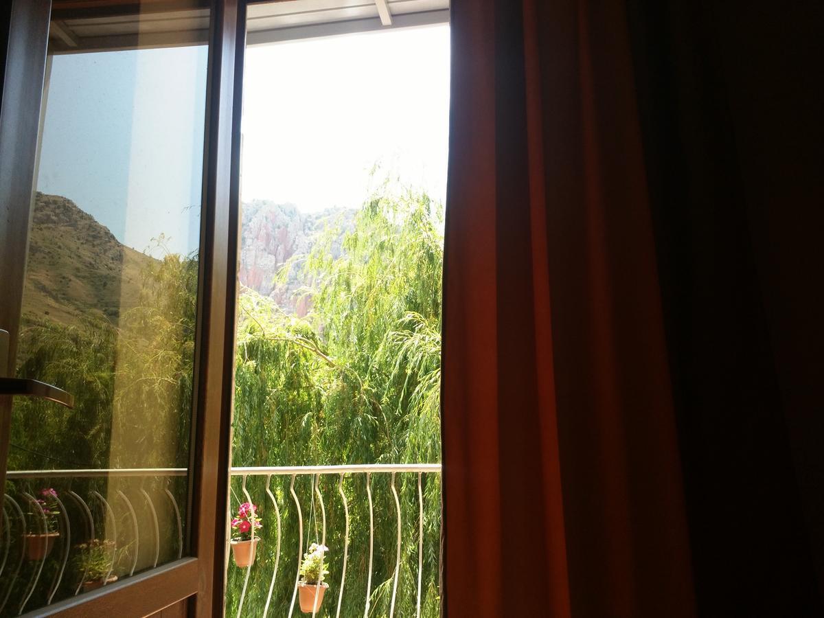 Noravank'S Hotel Areni Екстериор снимка